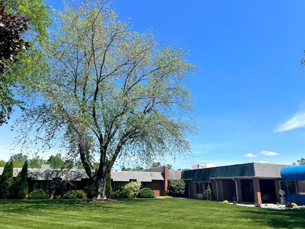 Skilled Care, Nursing Home in Flushing, Michigan Majestic Care