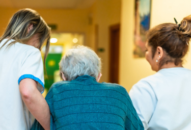 Alzheimer’s Caregiving: Finding Long-Term Care